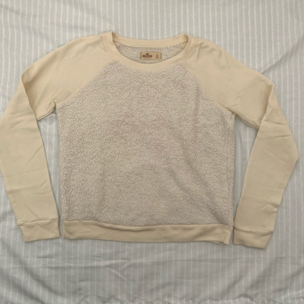 Cream/white furry sweater